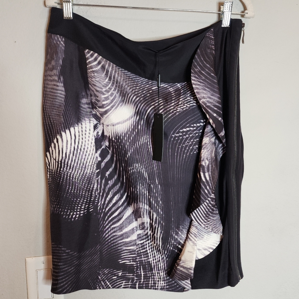 NWT In Add Minus 100%‎ Silk Skirt Black Grey Drape Ruffle Size 10